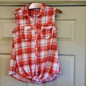 Eden & Olivia button front tieable tank top in red white and blue